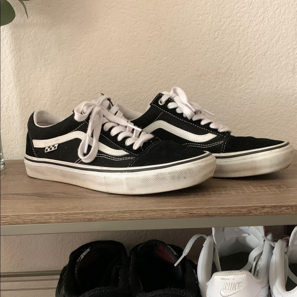 Vans Black and White Sneakers - Picture 3 of 7